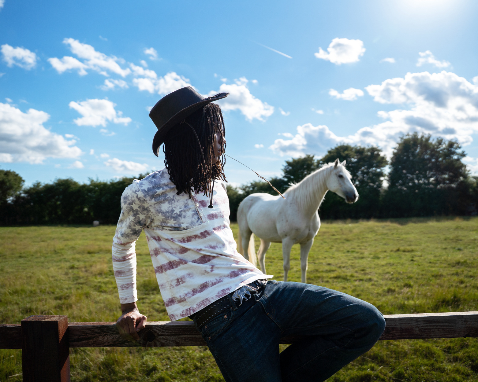 COWBOY: editorial